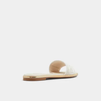Oceania Slide sandal