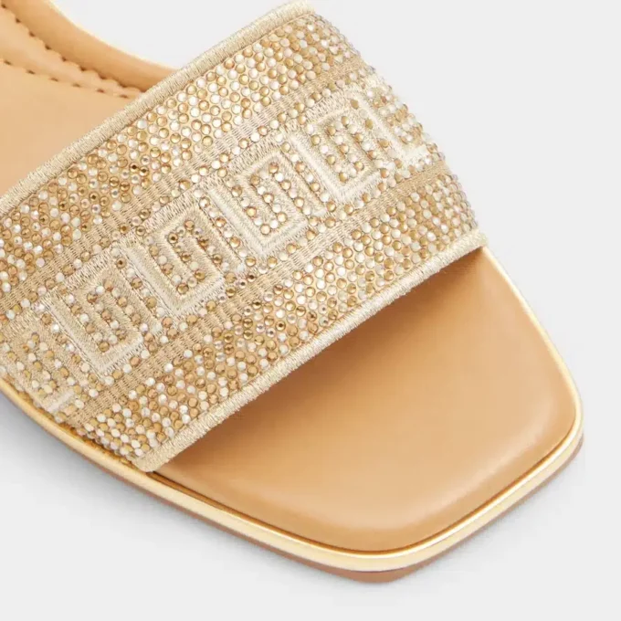 Oceania Slide sandal