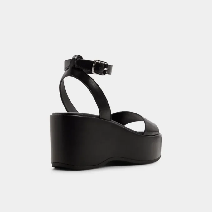 Oneiwin Wedge sandal, Wedge heel