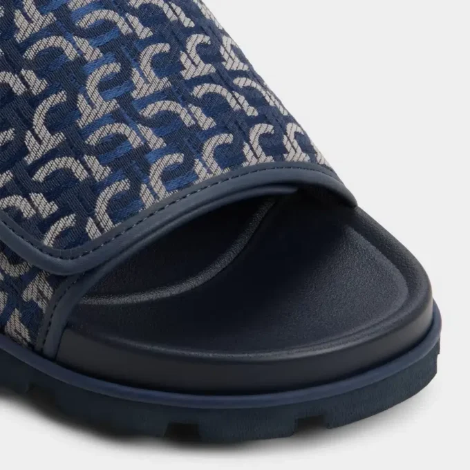 Orian Slide sandal
