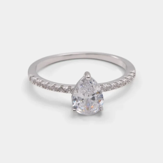 Pearlure Ring