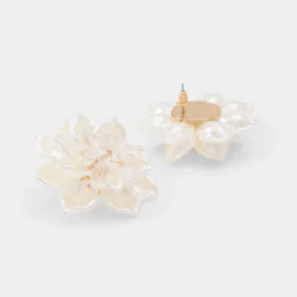 Petalpearl Statement earrings Petalpearl Statement earrings