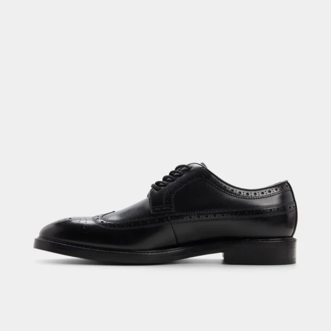 Ricio Brogue lace-up shoe