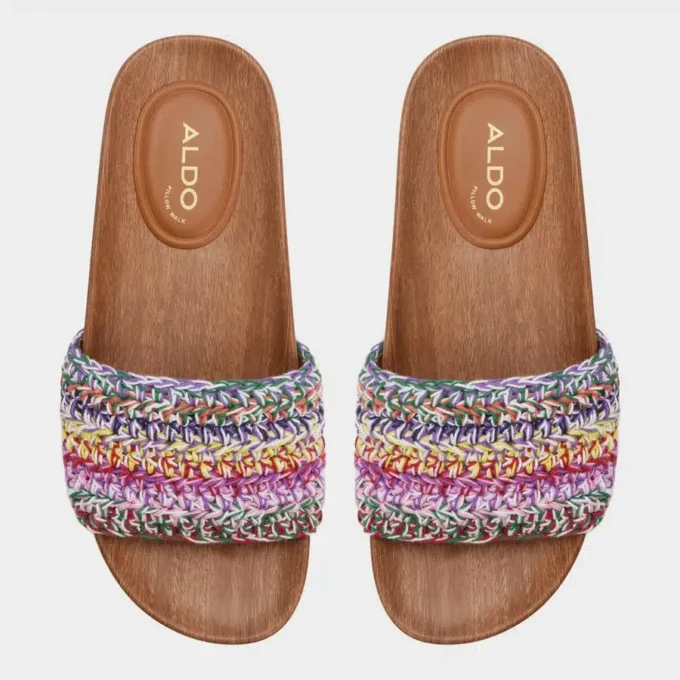 Rooted Footbed sandal, Footbed sandal