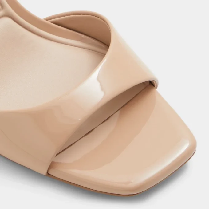 Sake Strappy heeled sandal Sake Strappy heeled sandal