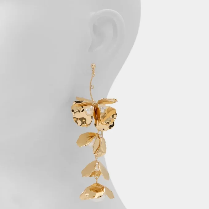 Serrenna Chandelier earrings Serrenna Chandelier earrings