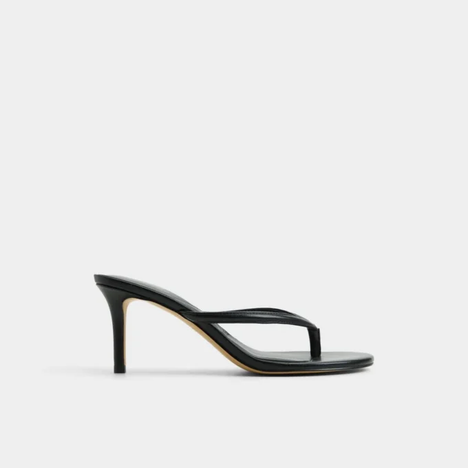 Skip Heeled thong sandal