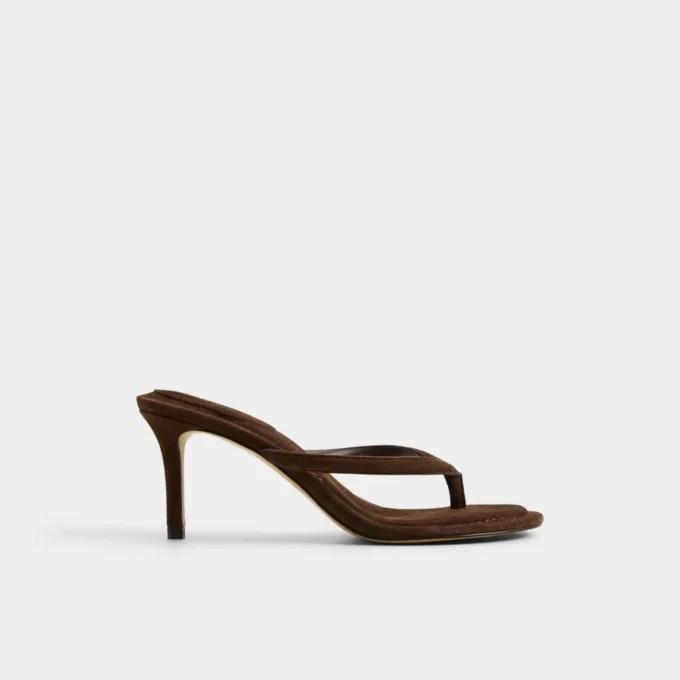 Skipp Heeled thong sandal