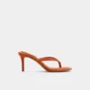 Skipp Heeled thong sandal