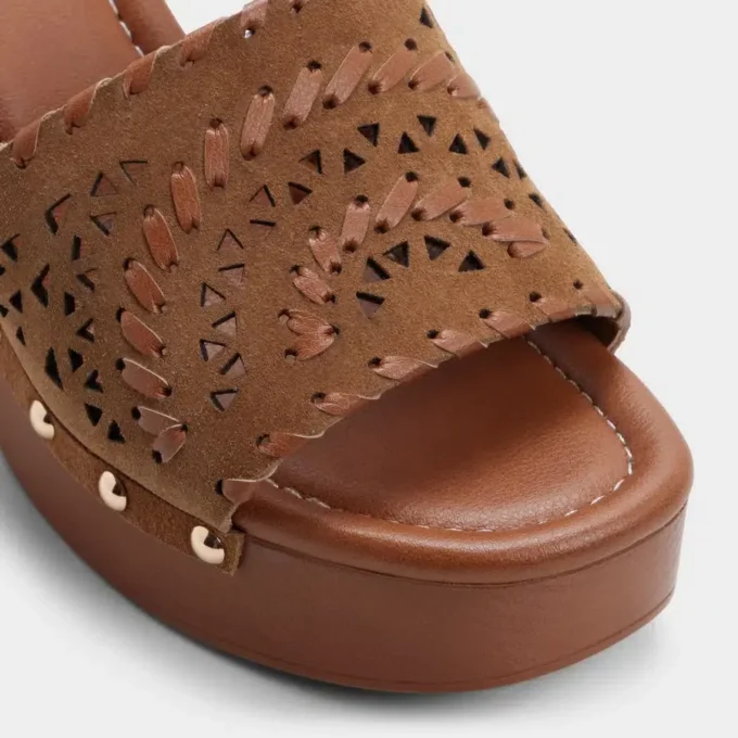 Taylia Heeled mule, Platform