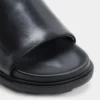 Theon Slide sandal