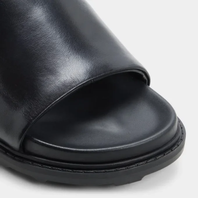 Theon Slide sandal