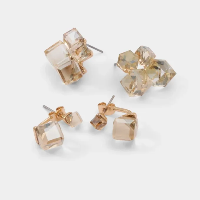 Tuwan Statement earrings