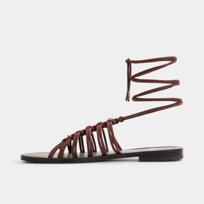 Unoma Strappy flat sandal