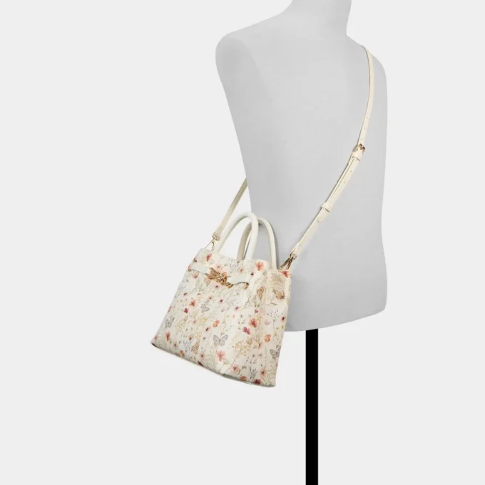 Valmiraa Satchel bag Valmiraa Satchel bag