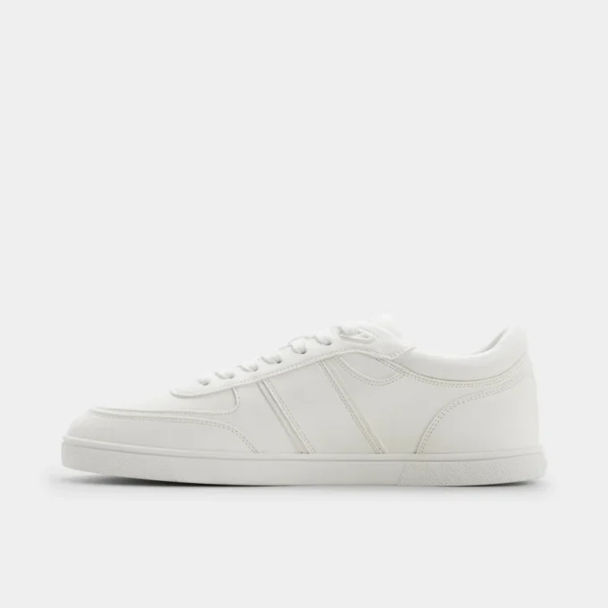 Whirl Low top sneaker Whirl Low top sneaker
