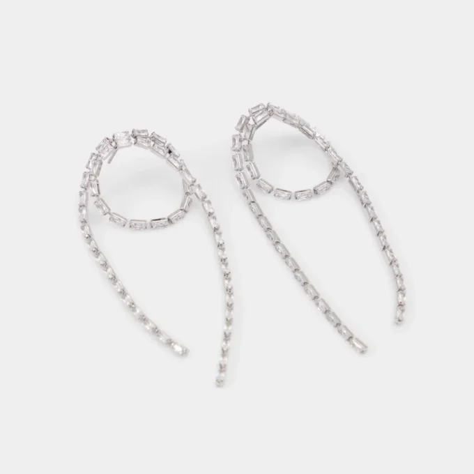 Wude Chandelier earrings Wude Chandelier earrings