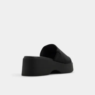 Yassu Wedge sandal, Platform